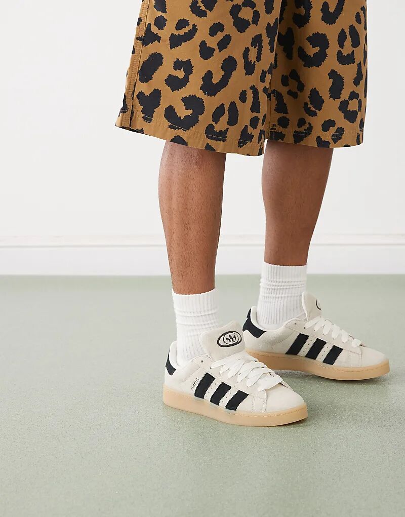 

Кроссовки adidas Originals Campus 00-х в кремово-черном цвете