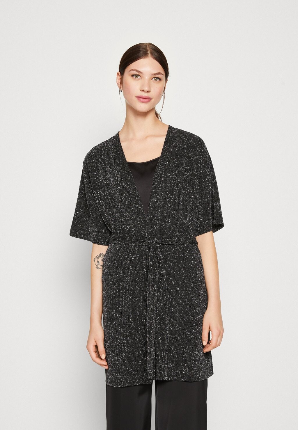 

Кардиган PCLINA KIMONO Pieces, черный