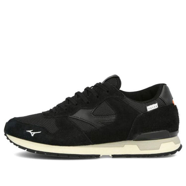 

Кроссовки gv87 x futur 'black' Mizuno, черный