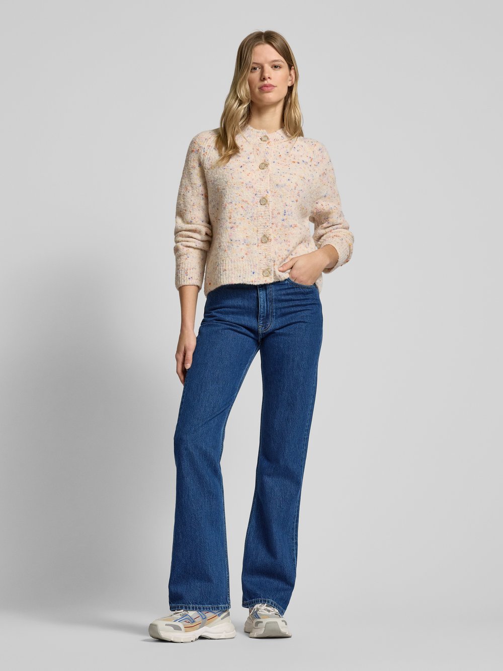 

Джинсы Bootcut с 5-карманным дизайном Calvin Klein Jeans