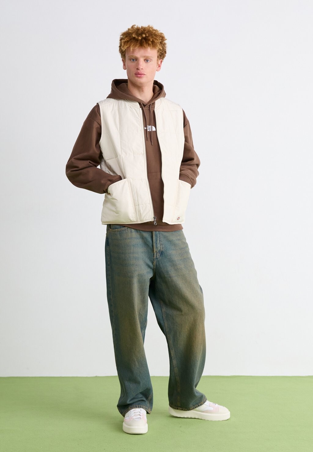 

Жилет THORSBY LINER VEST UPDATE Dickies, бежевый