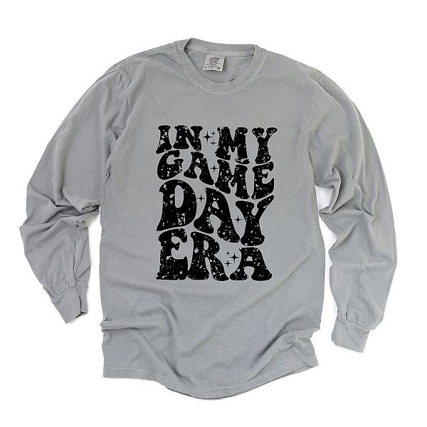 

Футболка с длинным рукавом In my game day era, окрашенная в готовом виде Simply Sage Market, Grey