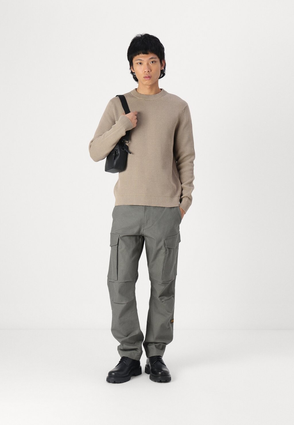 

Джемпер SLHDANE STRUCTURE CREW NECK Selected Homme, серо-коричневый