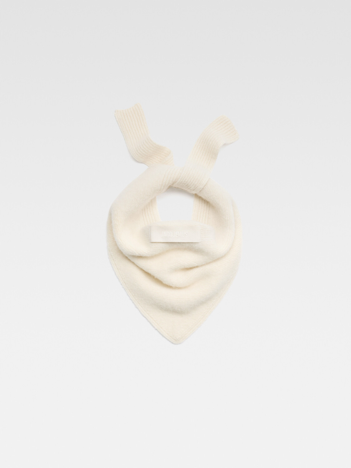 

Шарф с логотипом Grosgrain JACQUEMUS The Gros Grain shawl, белый
