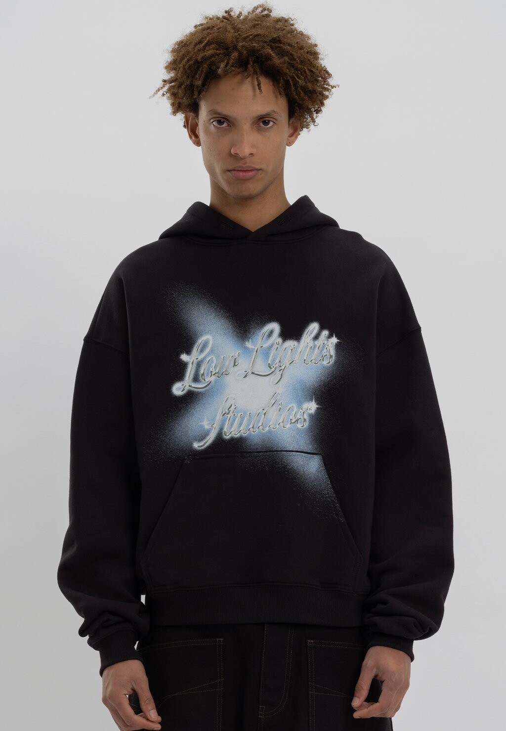 

Спортивный свитер CHROMATIC HOODIE LOW LIGHTS STUDIOS®, черный