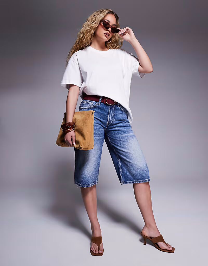 

Джинговые шорты River Island в средне-выбеленном синем цвете