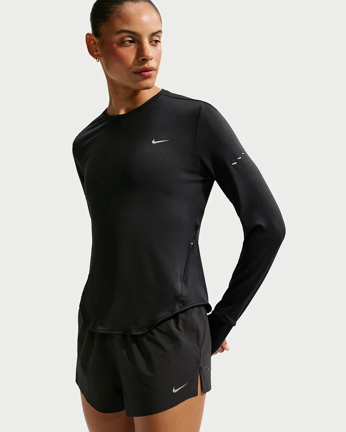 Женская длинная футболка с длинным рукавом Dri-FIT UV Nike Swift, Black