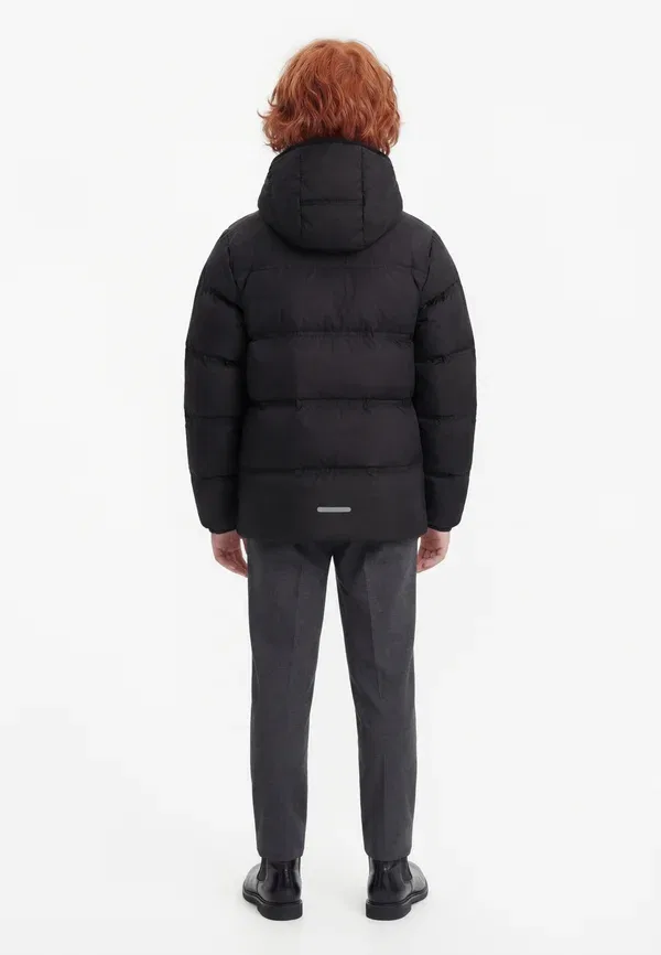 Куртка зимняя Adidas Performance Junior, черный/отражающий серебристый — фото 2