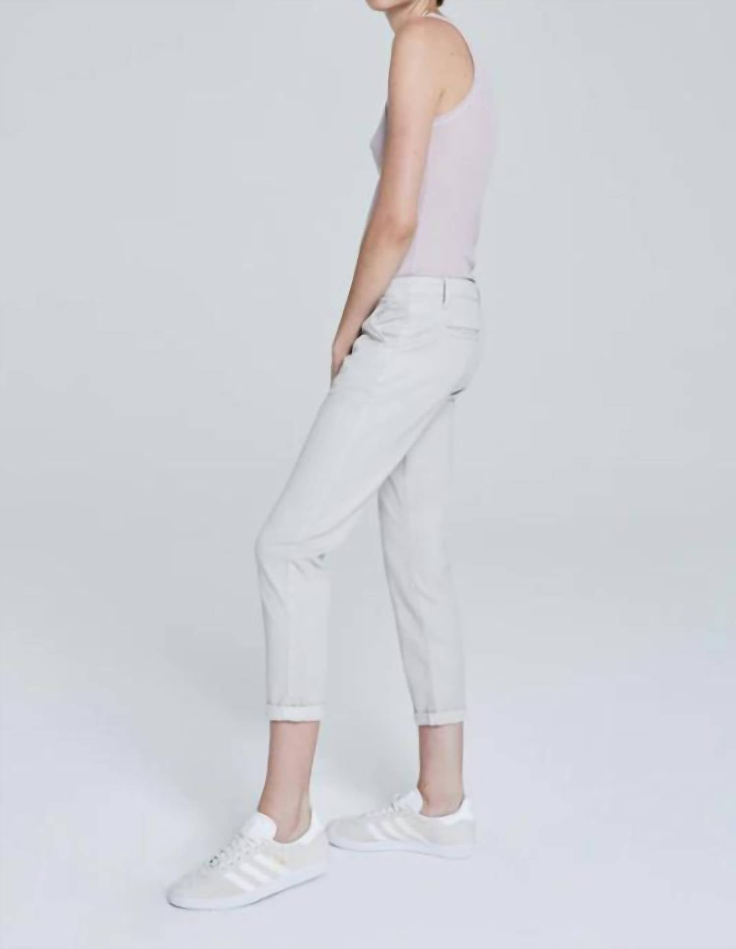 

Брюки женские AG Jeans, цвет light pale smoke