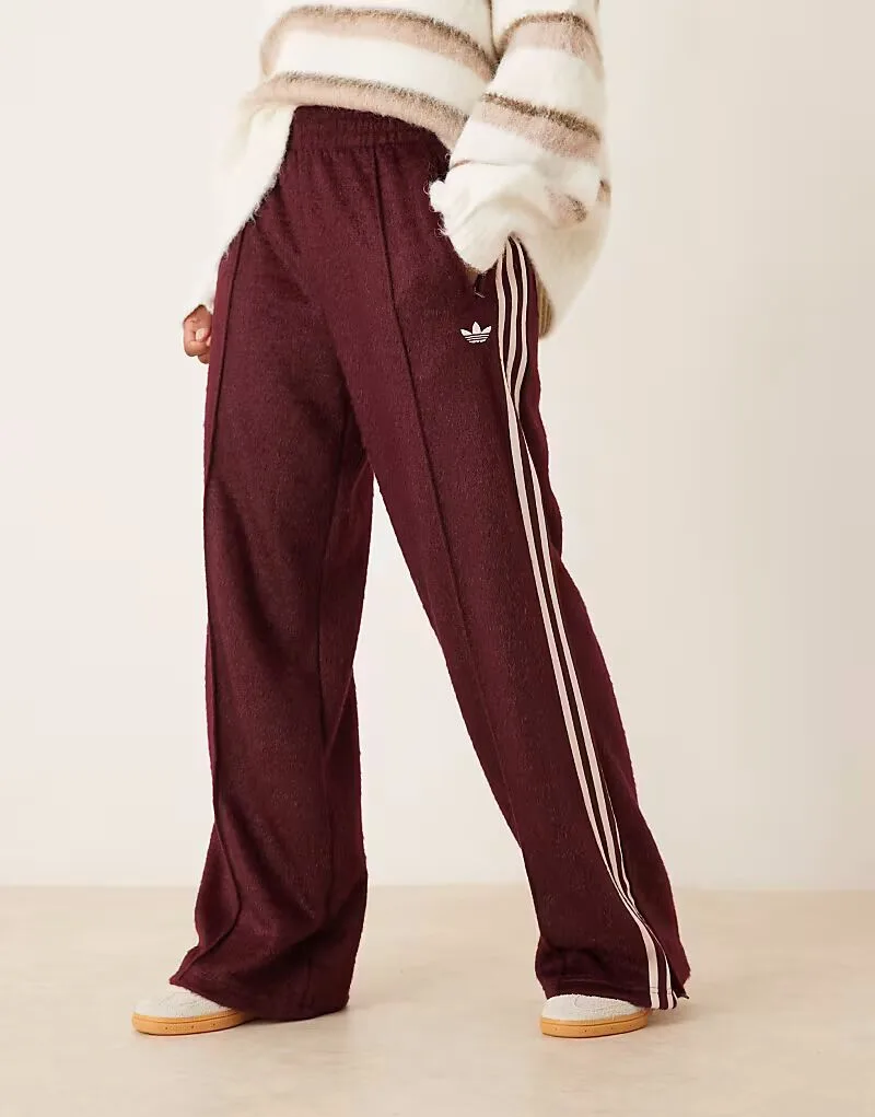 Спортивные брюки Adidas Originals Firebird из мягкой ткани бордового цвета