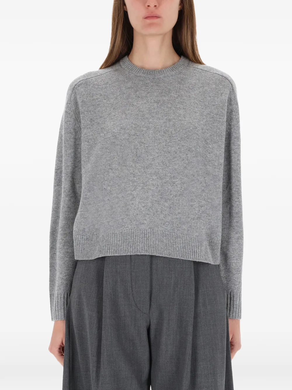 

Вязаный джемпер с ребристой отделкой и круглым вырезом Theory, серый