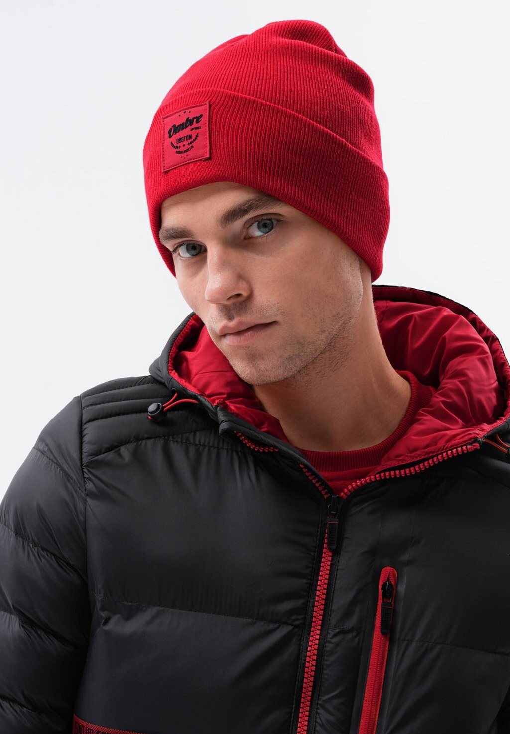 

Шапка Ombre, цвет red