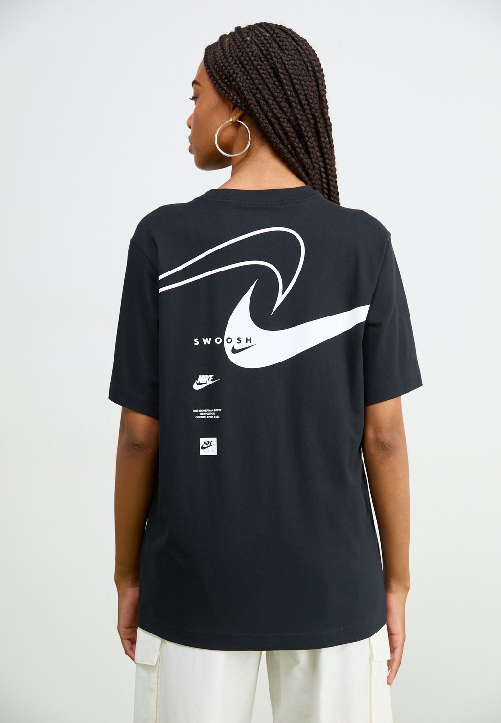 

Футболка с принтом CLUB TEE Nike Sportswear, черный