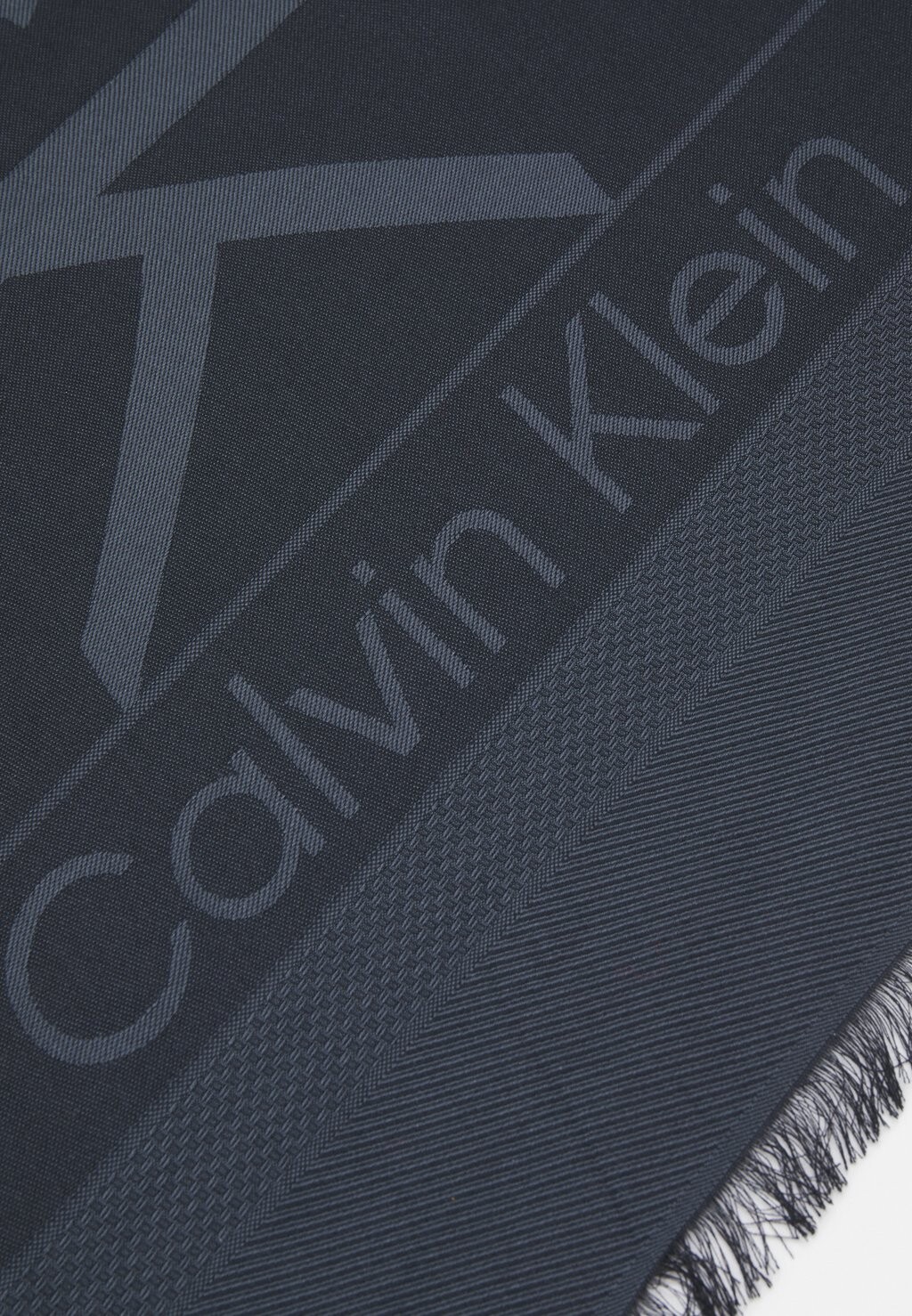 

Шарф LARGE MONOGRAM SCARF Calvin Klein, черный