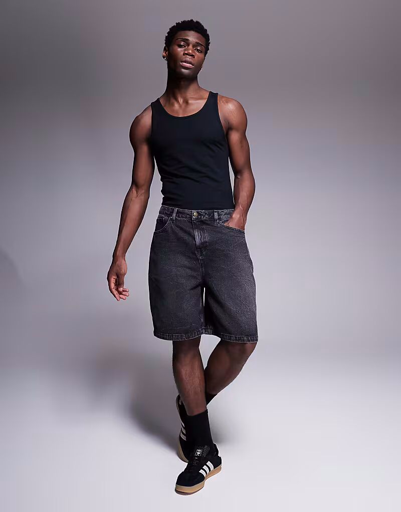 

Джинсовые шорты стандартной длины ASOS DESIGN черного цвета