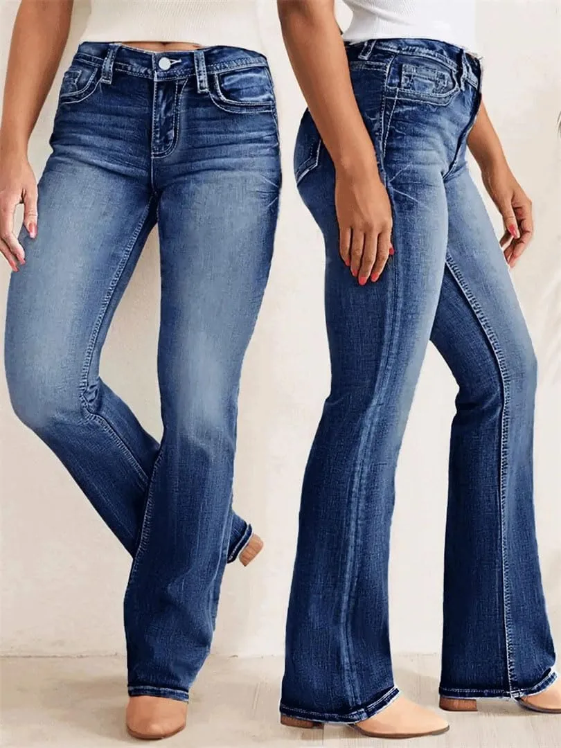 Женские джинсы slim fit с расклешенным низом, слегка потертые — фото 2