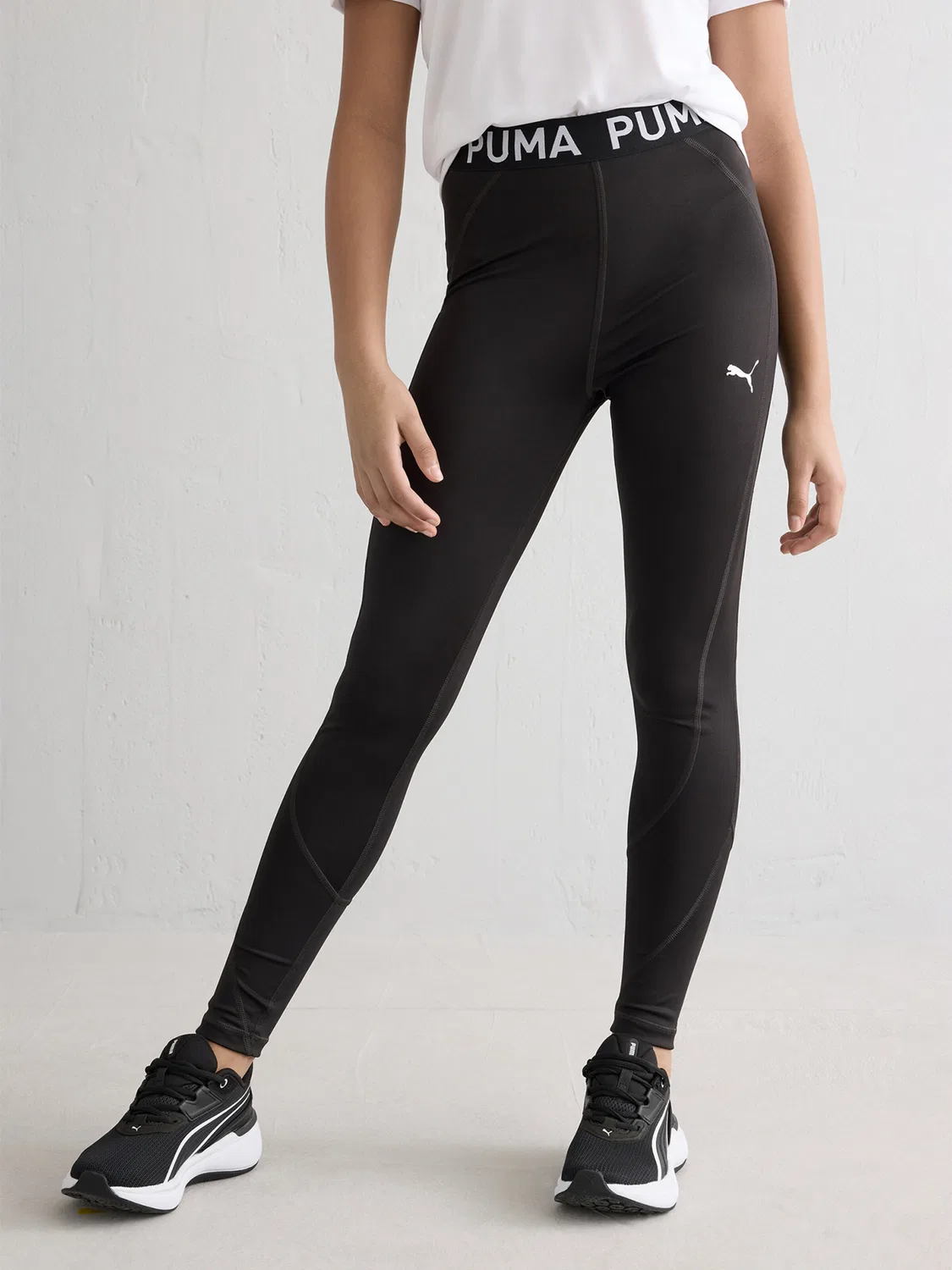 Узкие спортивные брюки Puma Strong черного цвета — фото 3
