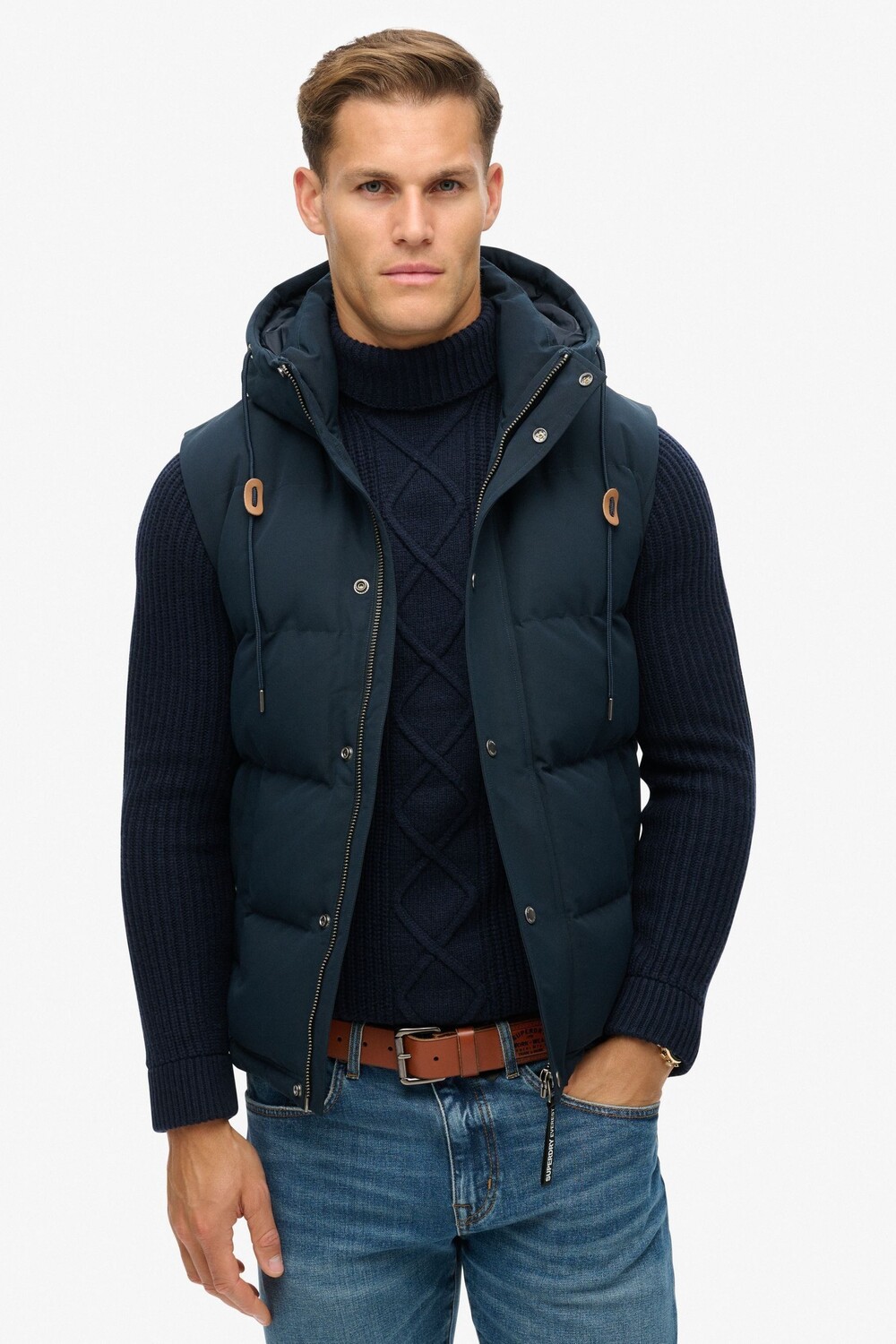 

Жилет пуховик с капюшоном Everest Superdry, синий