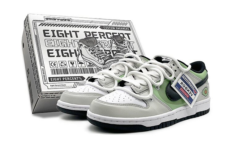 

Женские кроссовки для скейтбординга Nike Dunk, White