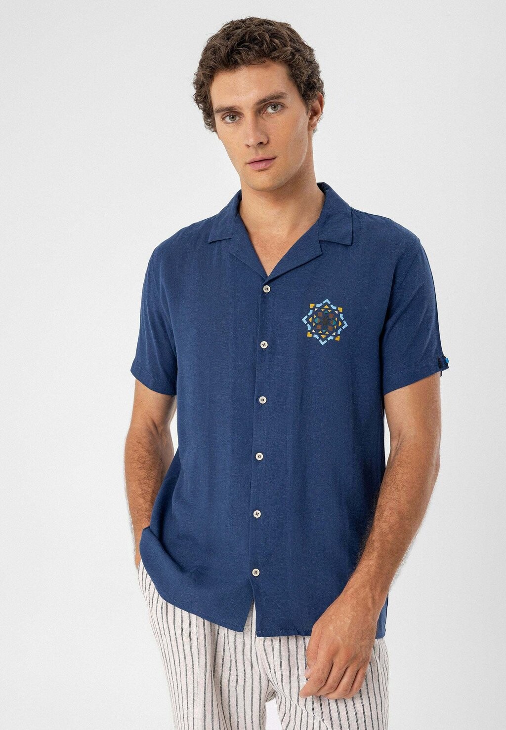 

Рубашка LAPEL COLLAR SHORT SLEEVE Antioch, темно-синий