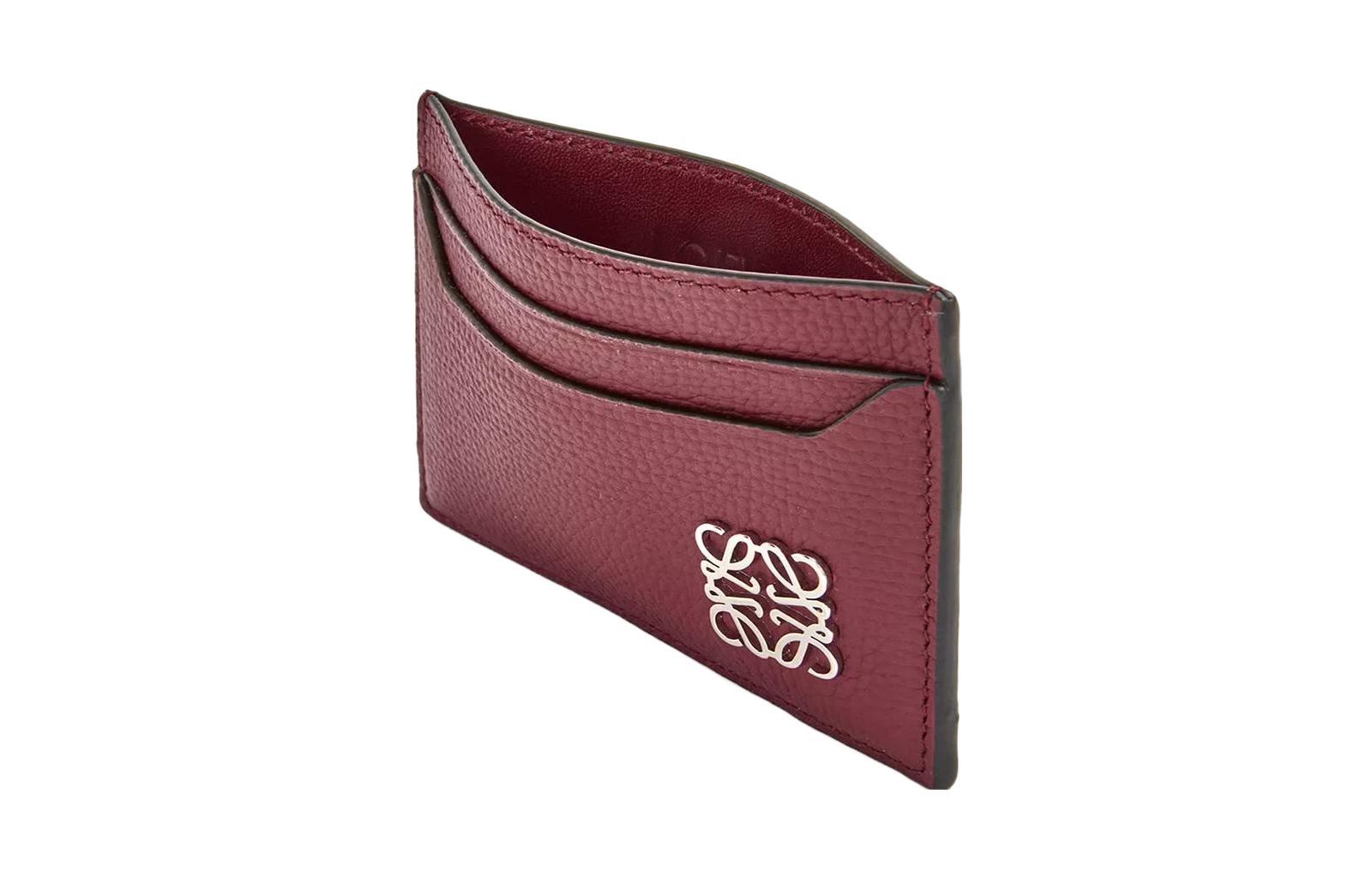 LOEWE Женский кардхолдер из телячьей кожи с текстурой пэбблд ягодного цвета — фото 2