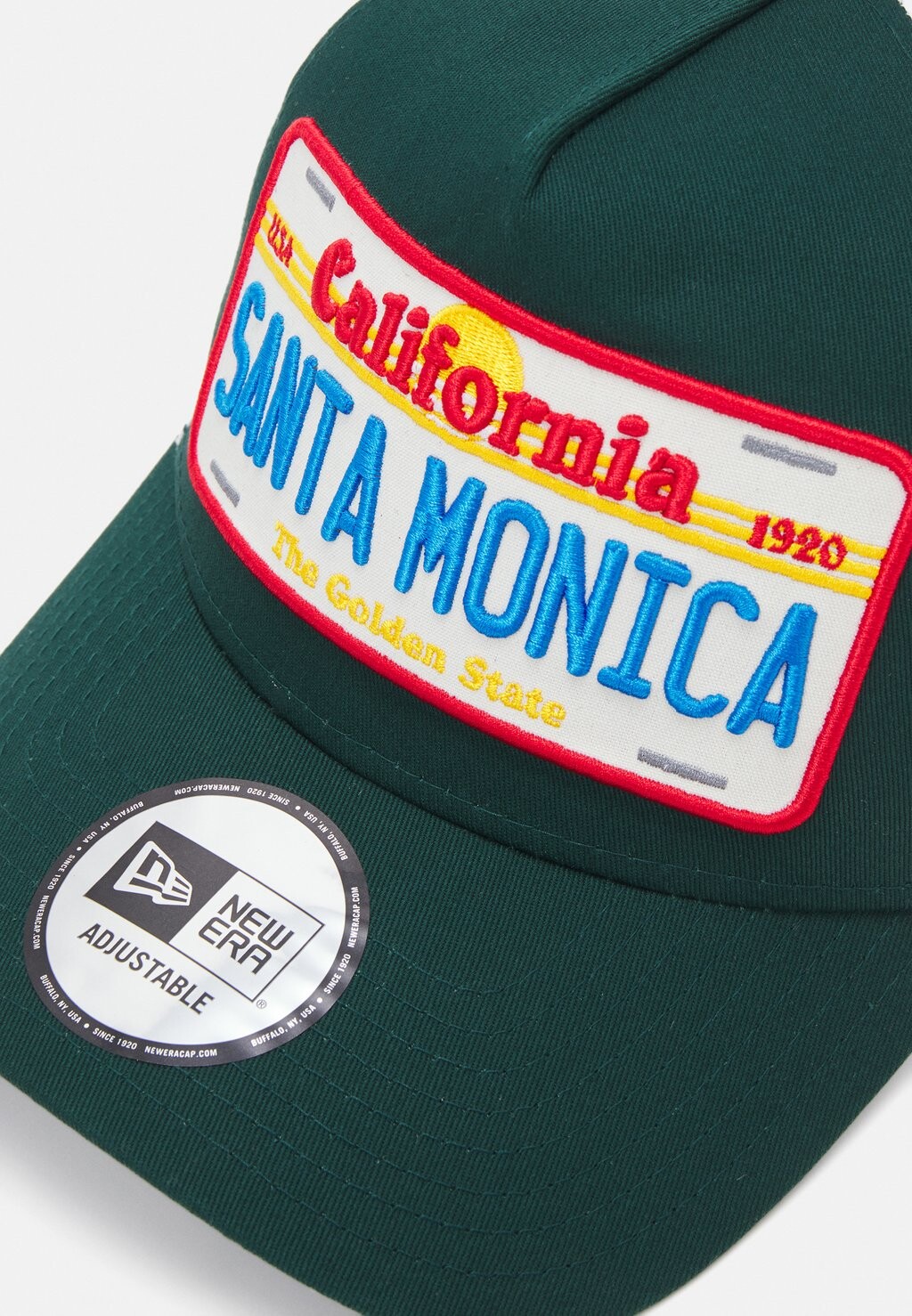 

Бейсболка LICENSE PLATE TRUCKER UNISEX New Era, темно-зеленый