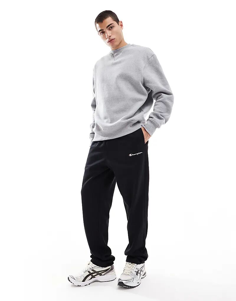 

Спортивные брюки Champion Legacy Straight Hem черного цвета