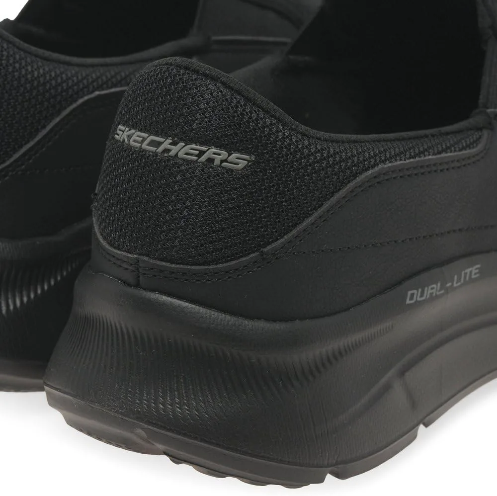

Мужские кроссовки Skechers, свободная посадка: Equalizer 5.0 - Persistable, черный