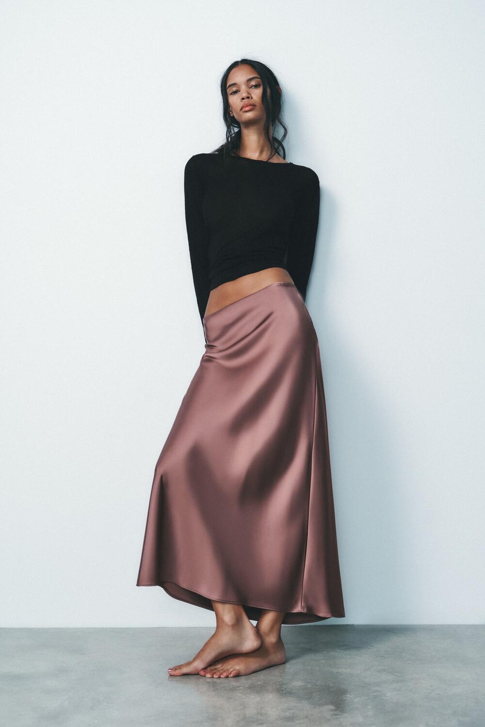

Атласная юбка миди ZARA, темно-розовый
