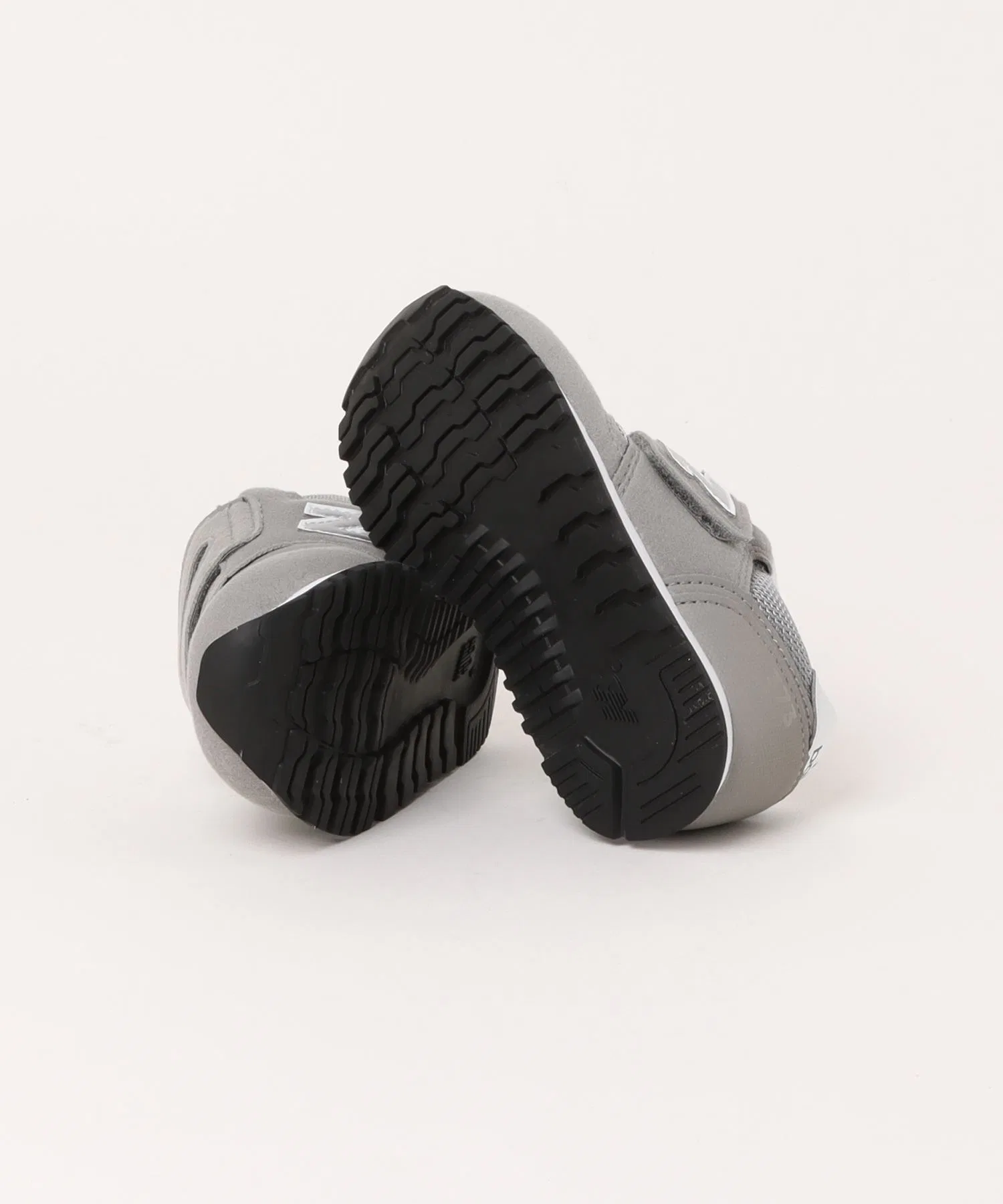 Детские кроссовки New Balance IZ373KG2 — фото 3