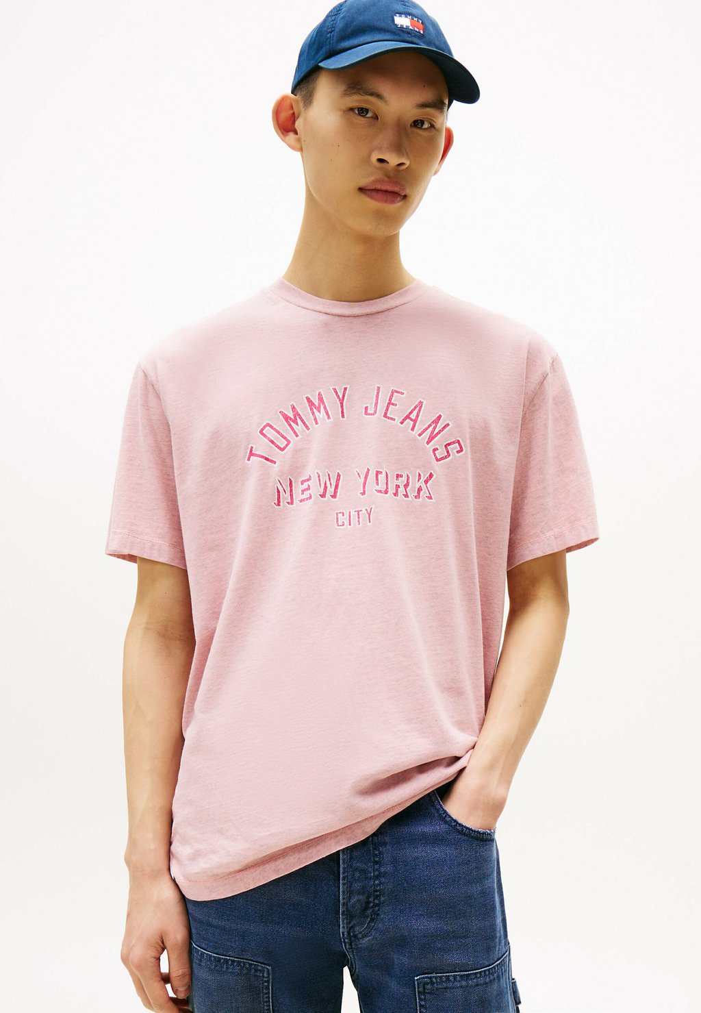 

Футболка с принтом VARSITY LOGO RELAXED Tommy Jeans, розовый