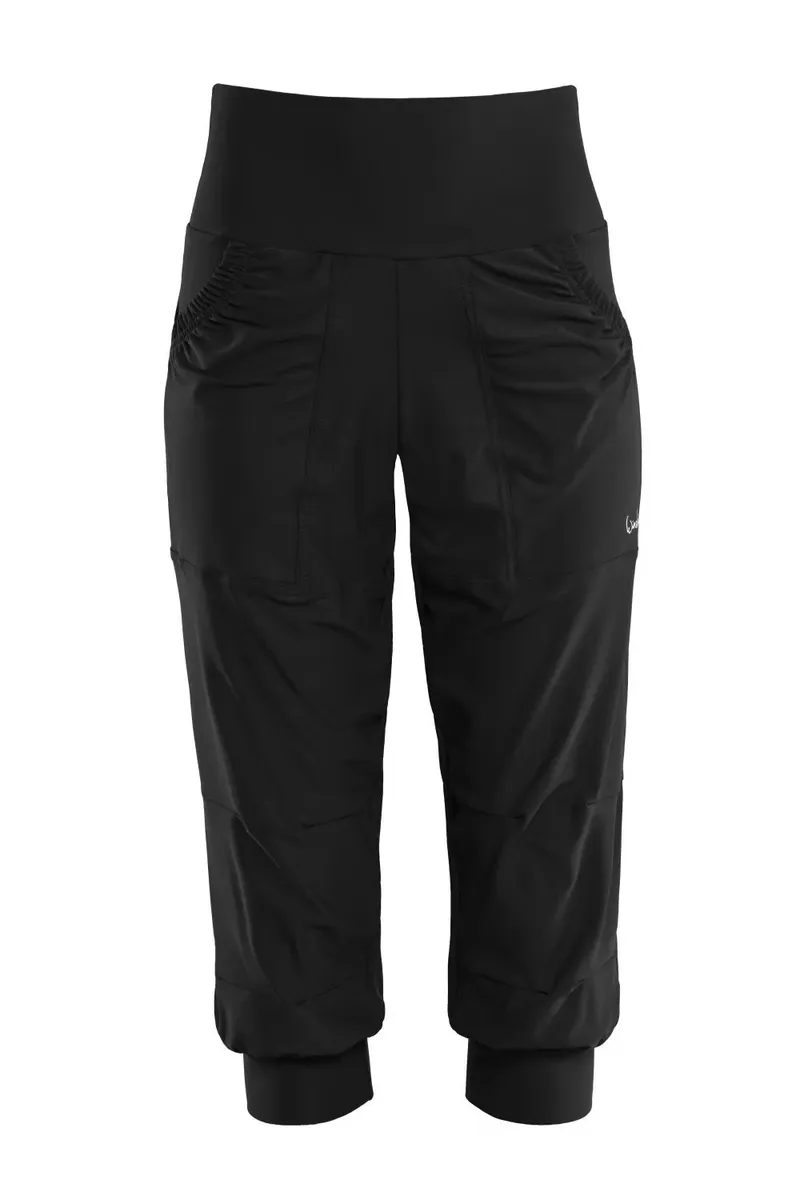 

Спортивные брюки Winshape "Functional Comfort ¾ Leisure Trousers LEI201C", высокая талия, черный