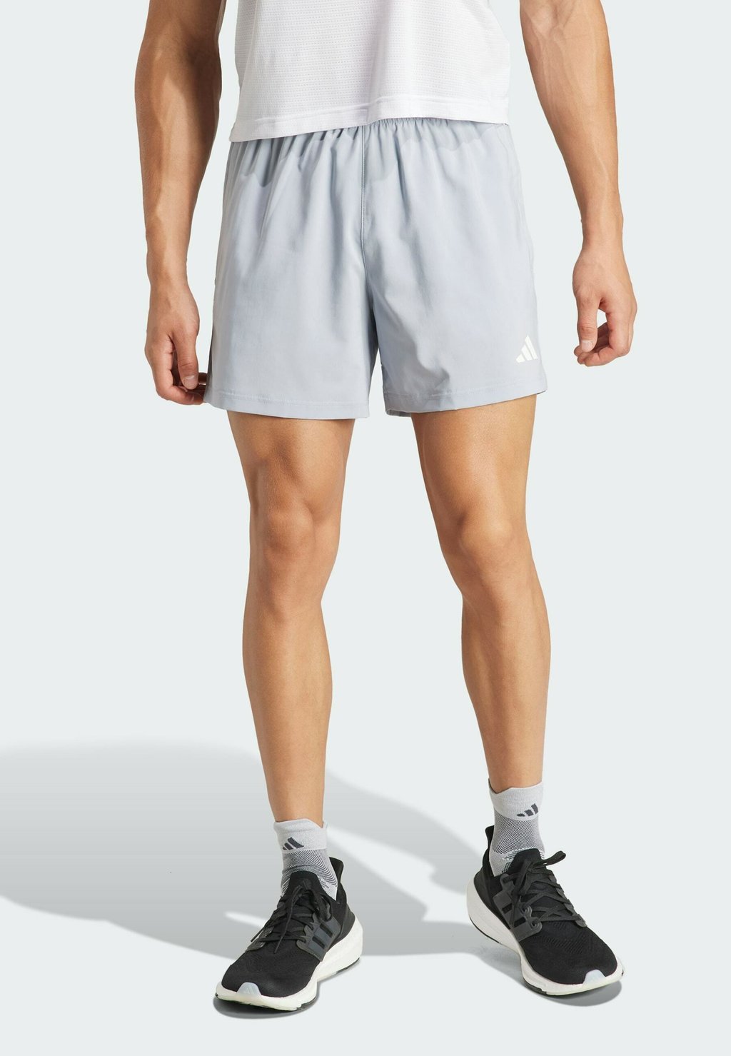 

Спортивные шорты Adidas Performance, серебряный