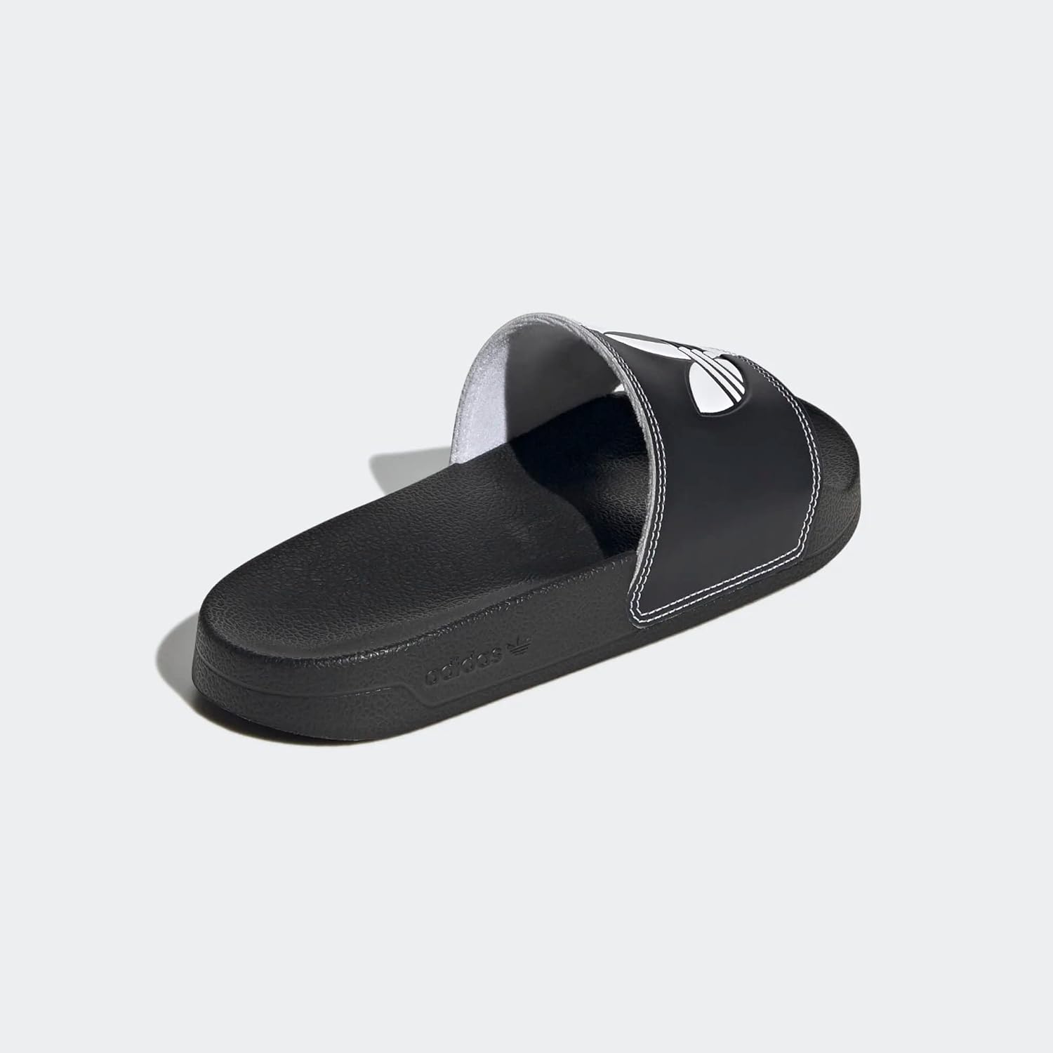 Мужские сандалии adidas Originals Adilette Lite, белый/черный — фото 2