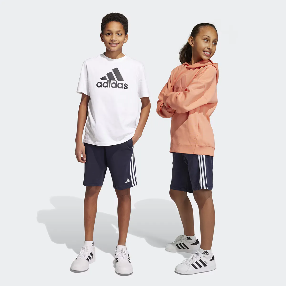 

Kids' Essentials Трикотажные шорты Adidas с 3 полосками, тёмно-синий