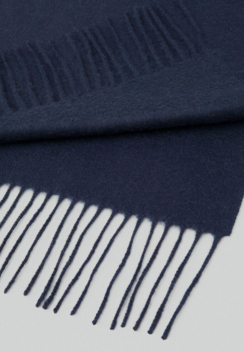 

Шарф SOLID PATCH CASH Hackett London, темно-синий