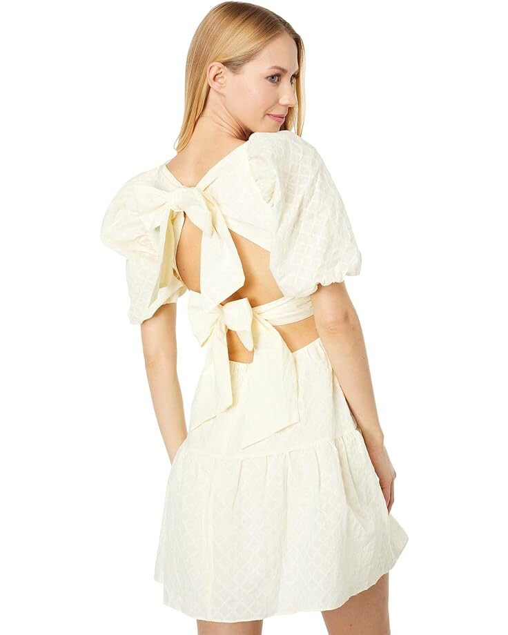 

Платье Bardot Lucy Tiered Mini Dress, цвет Soft Yellow