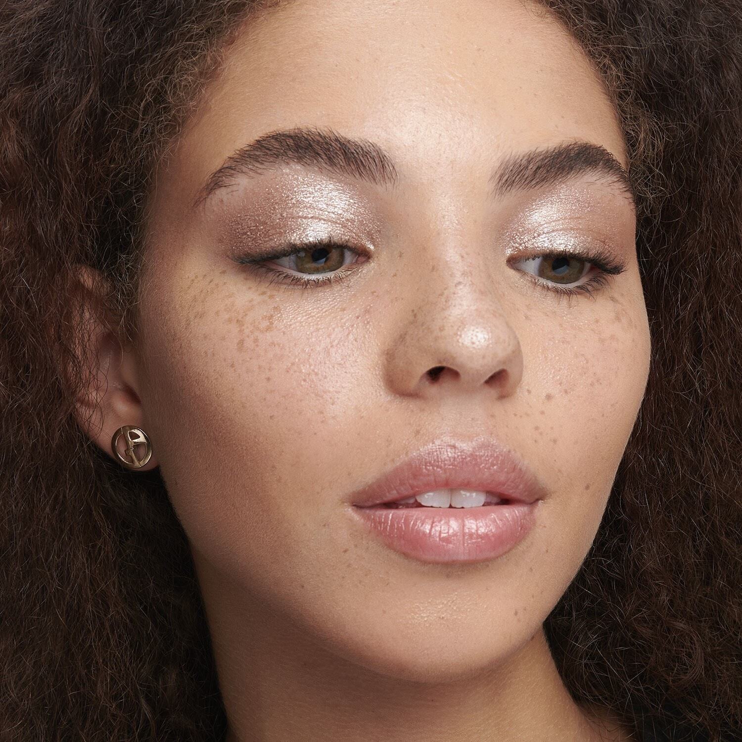 Тени для глаз, палетка Eye tint liquid eyeshadow Armani, nr. 67 s sparle, 3.9 мл — фото 3