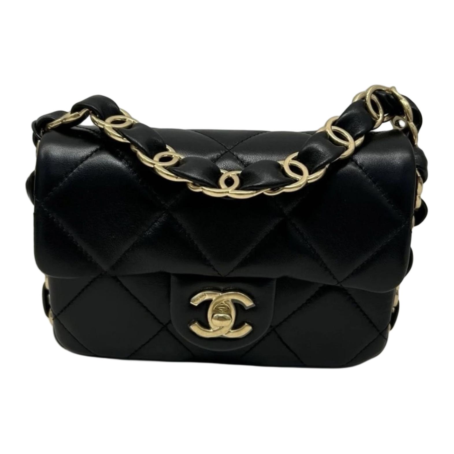 

CHANEL Кожаная сумка через плечо, черная