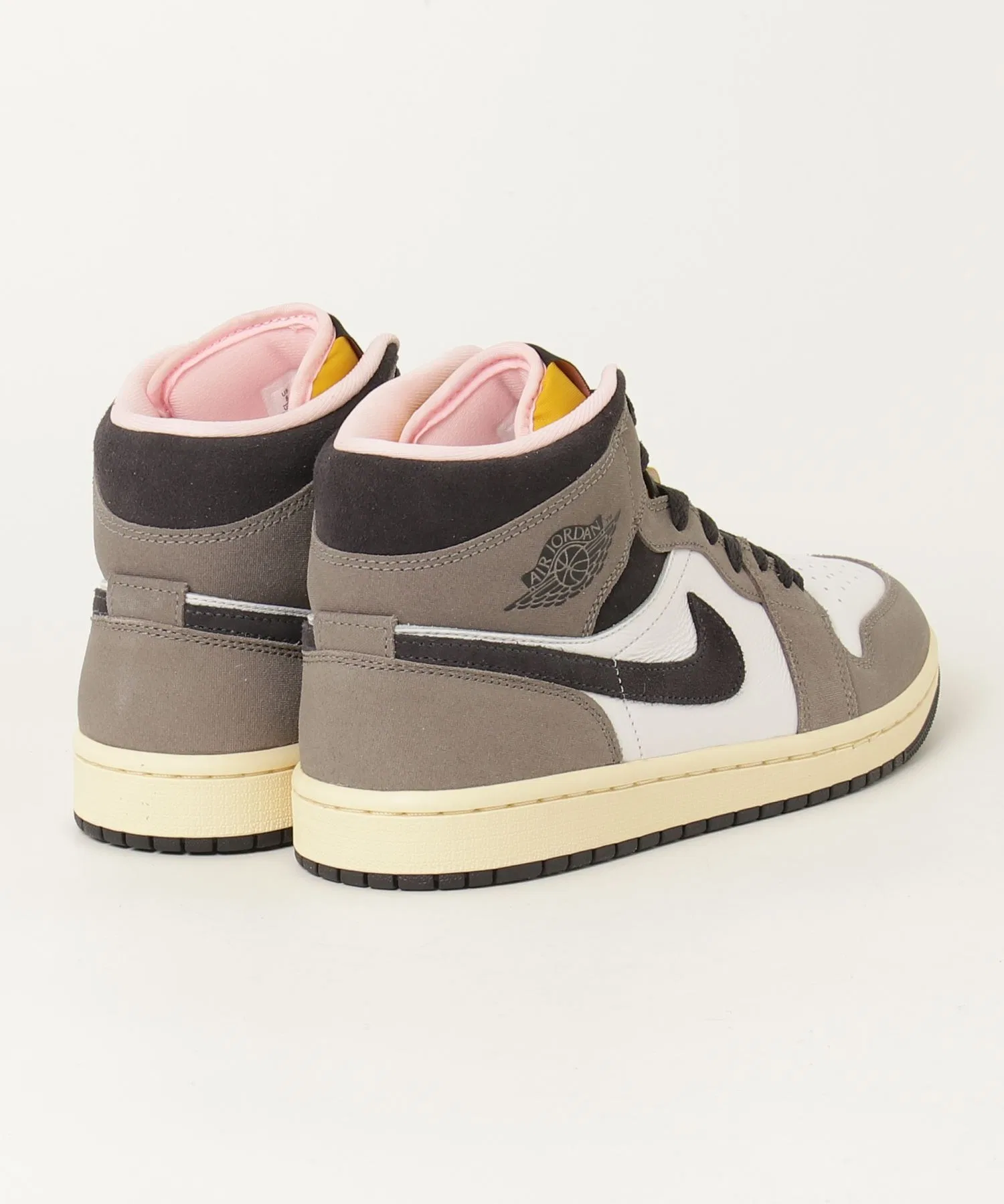 AIR JORDAN 1 MID SE — фото 2