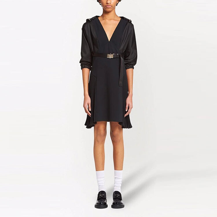 

Платье с длинными рукавами женское черное Prada