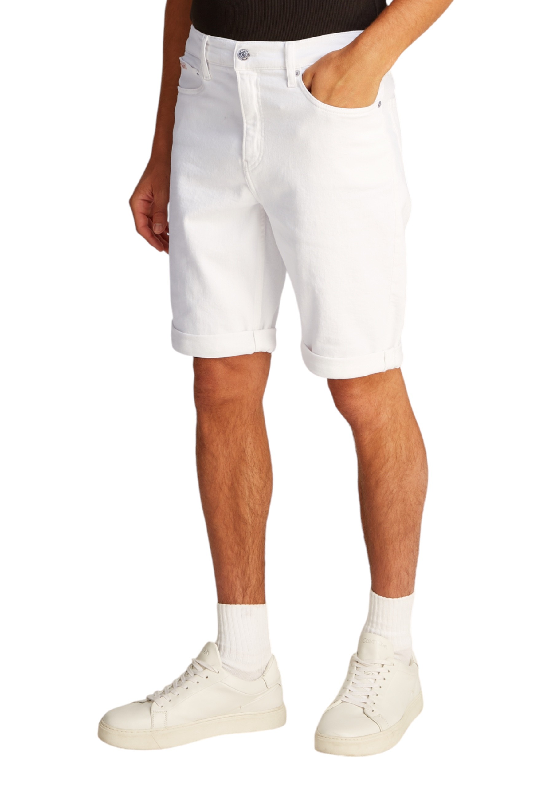 

Шорты Calvin Klein Jeans, белый