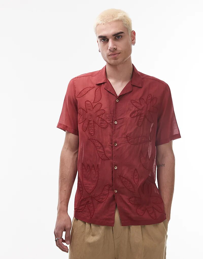 

Рубашка Topman с короткими рукавами и вышитыми цветами красного цвета