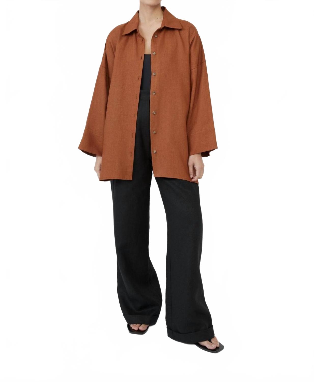 

Элегантная просторная рубашка в терракотовом цвете Dāl the Label, Terracotta