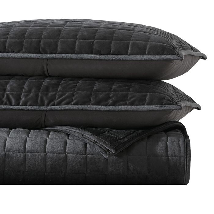 

Комплект одеял Vera Wang Diamond Velvet Black, Queen, черный