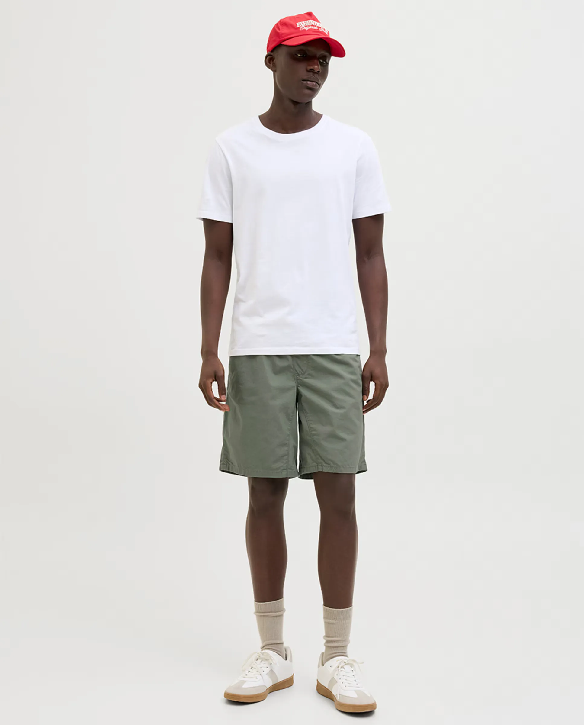 

Бермуды мужские джоггер relaxed fit Jack & Jones, зеленый