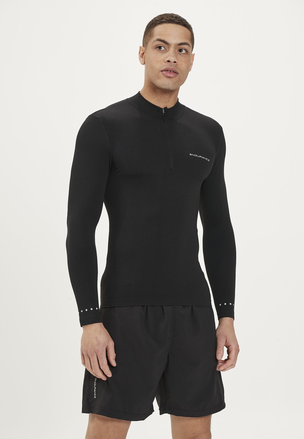 

Рубашка с длинными рукавами FUNKTION JARO M SEAMLESS MIDLAYER Endurance, цвет 1011 dark grey melange