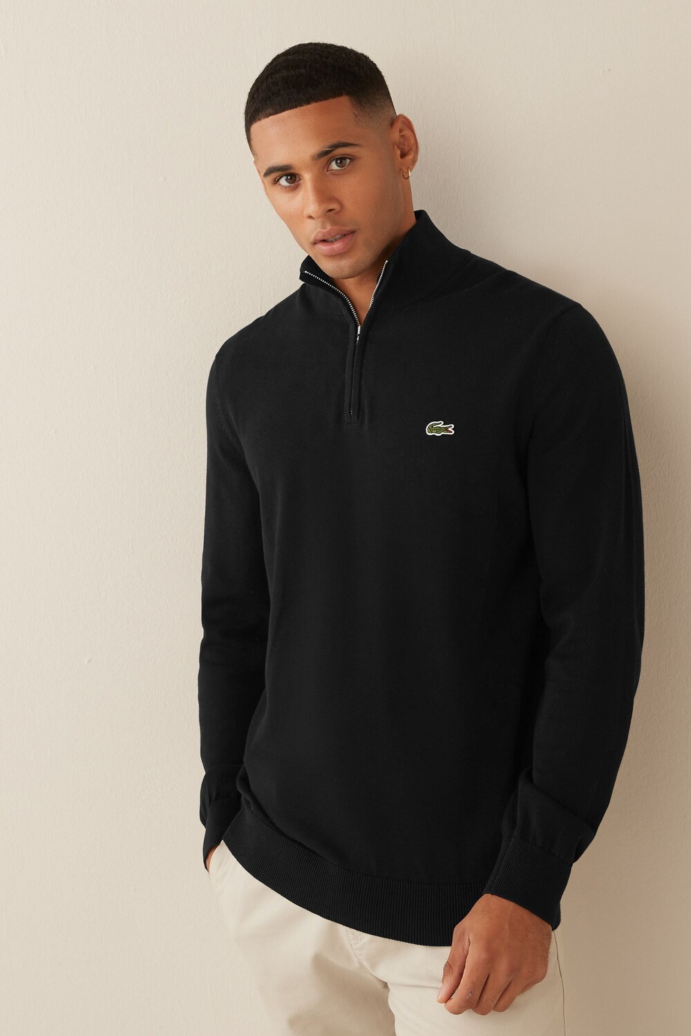 

Черный свитер Lacoste, черный