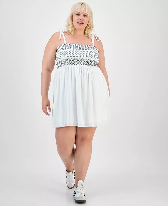 

Платье Trendy Plus с двухцветной присборенной грудью Almost Famous, черный