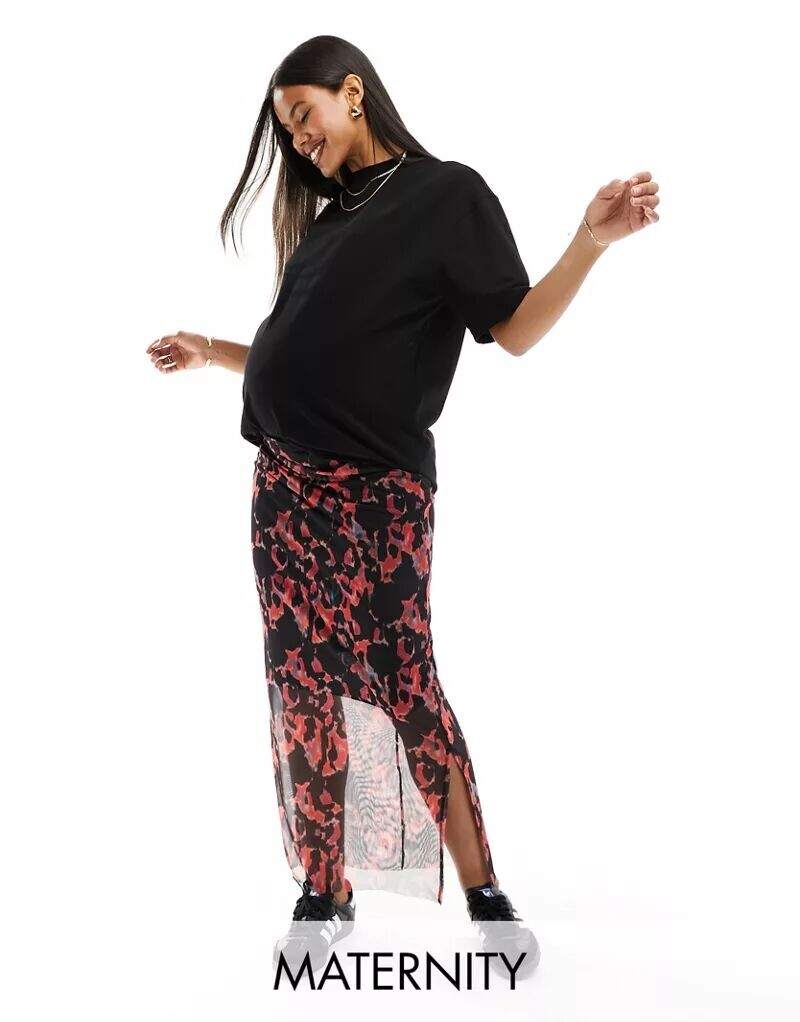 

Красная юбка макси с абстрактным сетчатым принтом Mamalicious Maternity Mama.licious